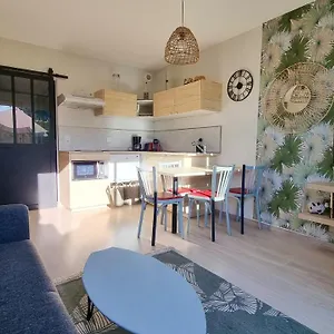 Appartement Giens Proche De Sable Fin Lesclesdenicole, Hyères