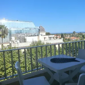 Appartement Résidence L'emilia, Hyères